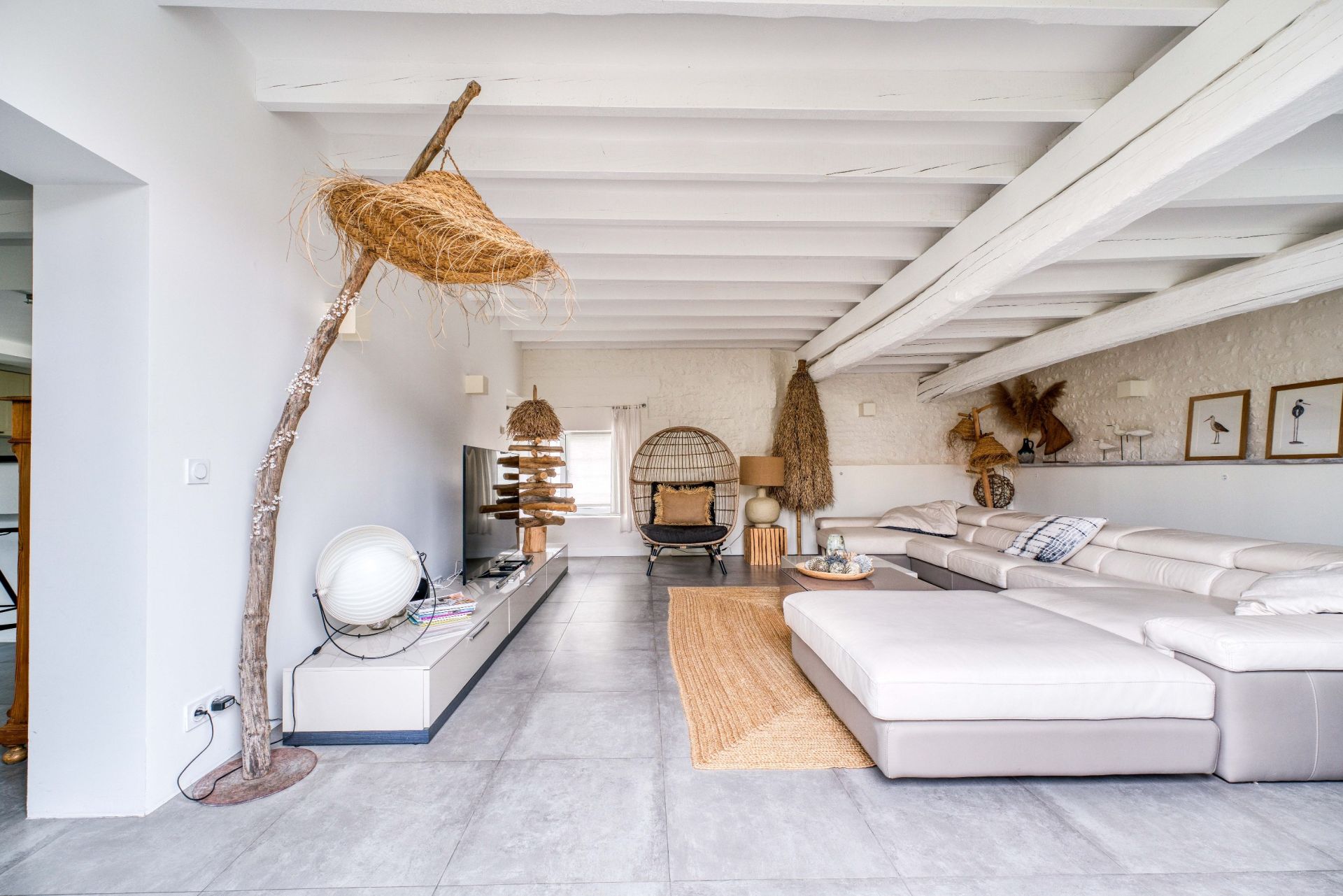 propriété de prestige 17 Pièces en vente sur AIGREFEUILLE D AUNIS (17290)