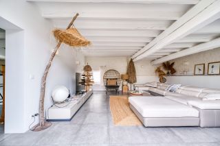 propriété de prestige 17 Pièces en vente sur AIGREFEUILLE D AUNIS (17290)