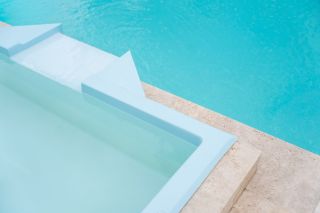 prestigious house 6 Rooms for sale on BREUIL MAGNE (17870)