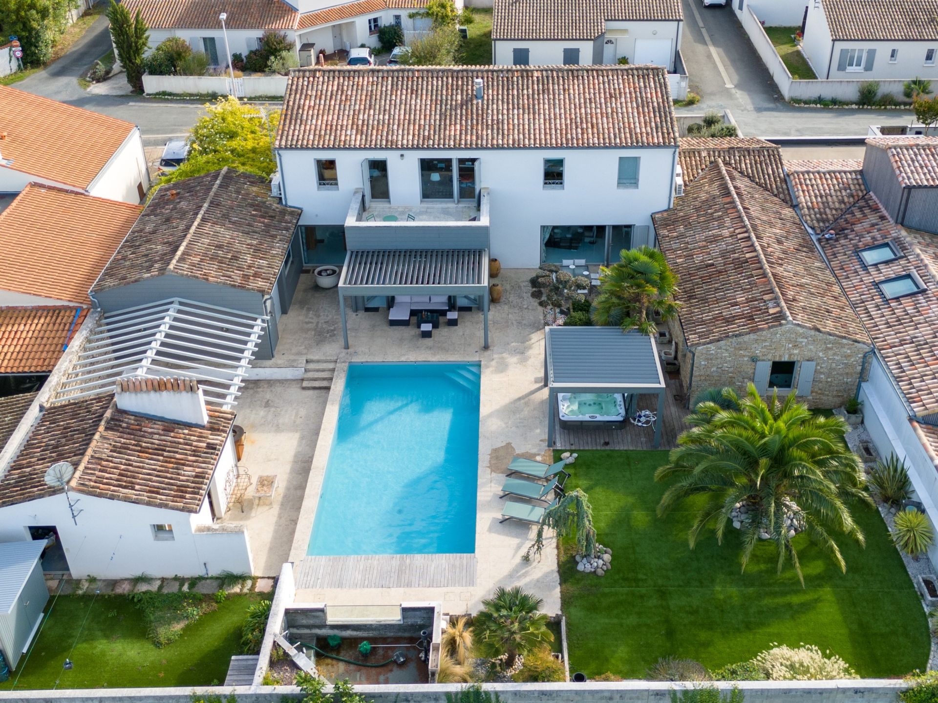 maison de prestige 7 Pièces en vente sur MARSILLY (17137)