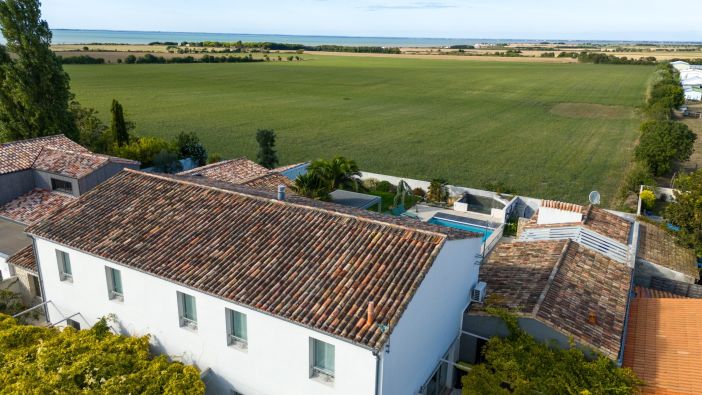 Sale Prestigious house Marsilly 7 Rooms 330 m²