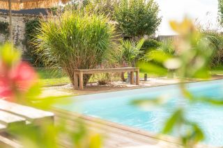 prestigious house 5 Rooms for sale on NIEUL SUR MER (17137)