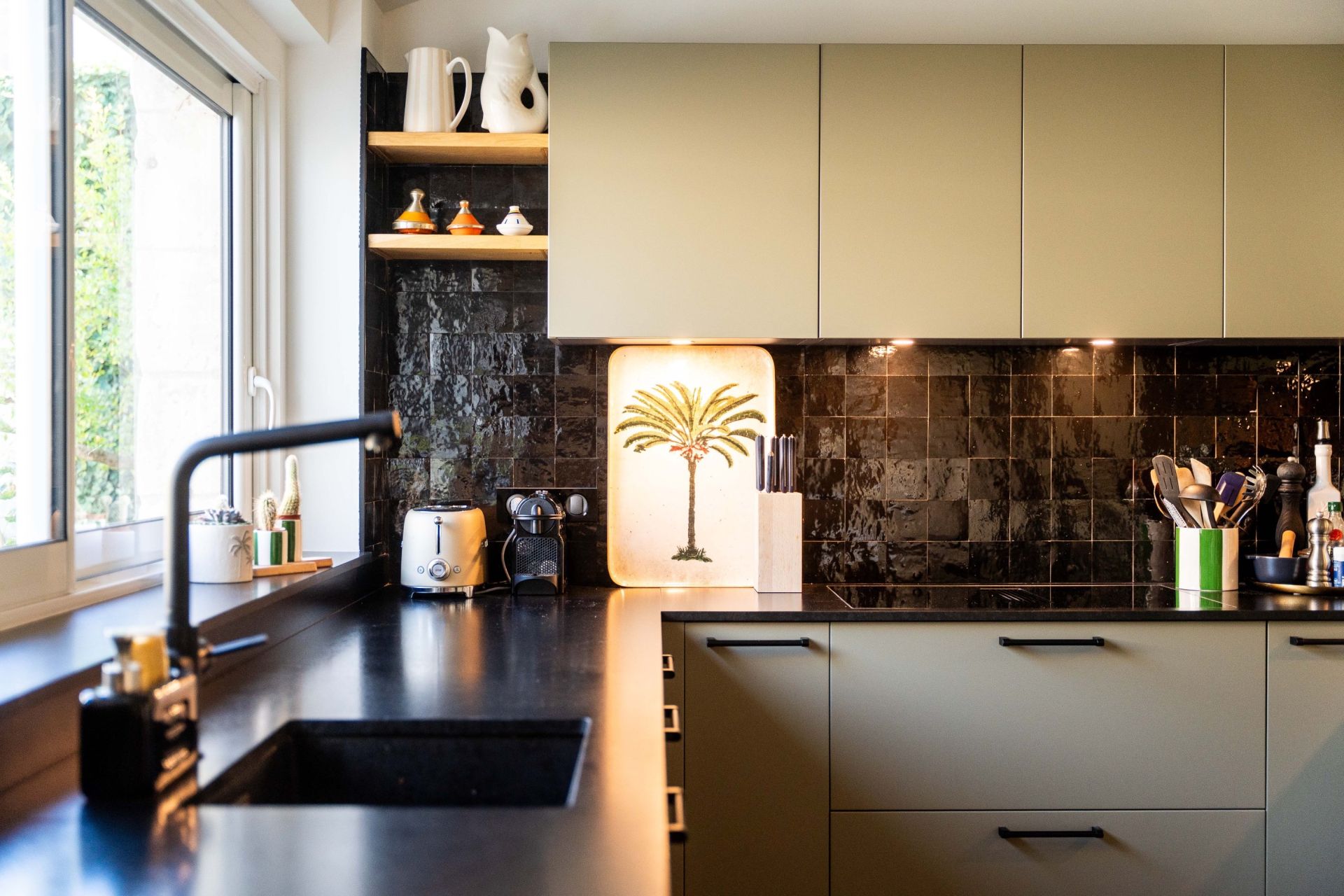 prestigious house 8 Rooms for sale on ST MARTIN DE RE (17410)