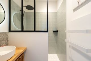 prestigious house 8 Rooms for sale on ST MARTIN DE RE (17410)