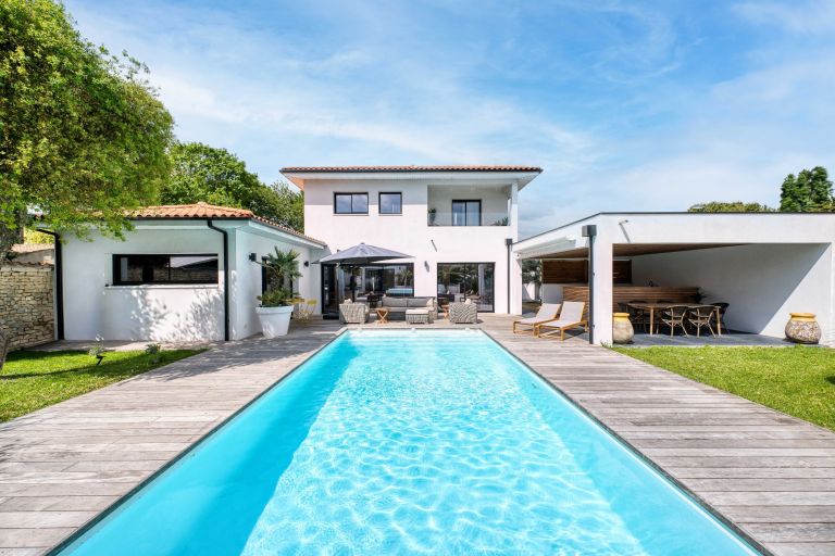 maison de prestige 7 Pièces en vente sur BOURGNEUF (17220)