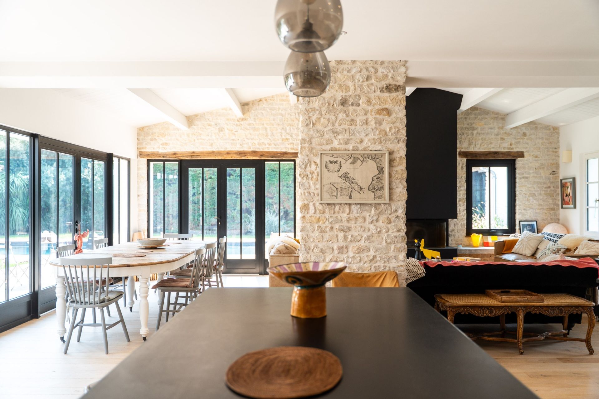 prestigious house 8 Rooms for sale on ST MARTIN DE RE (17410)