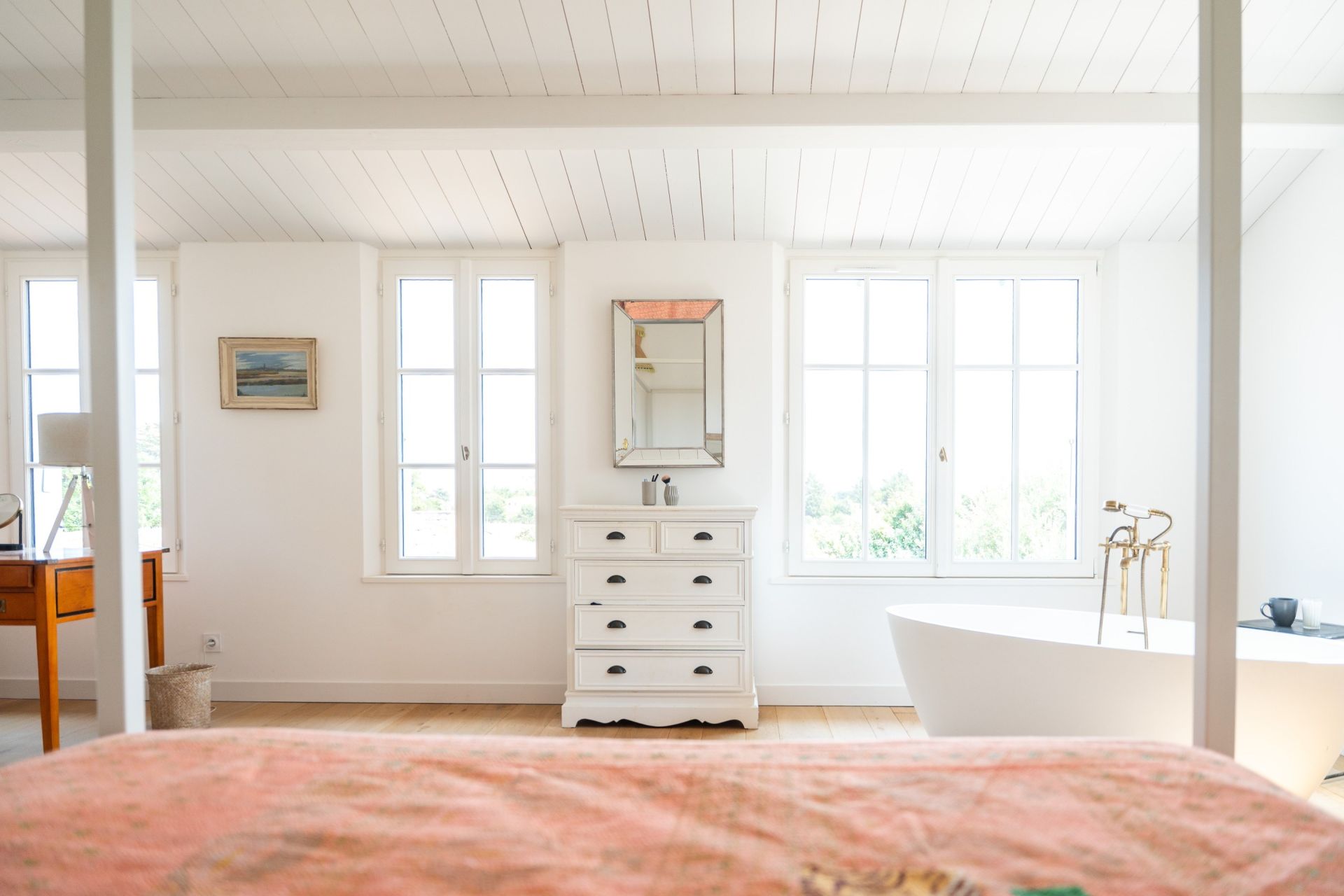 prestigious house 8 Rooms for sale on ST MARTIN DE RE (17410)