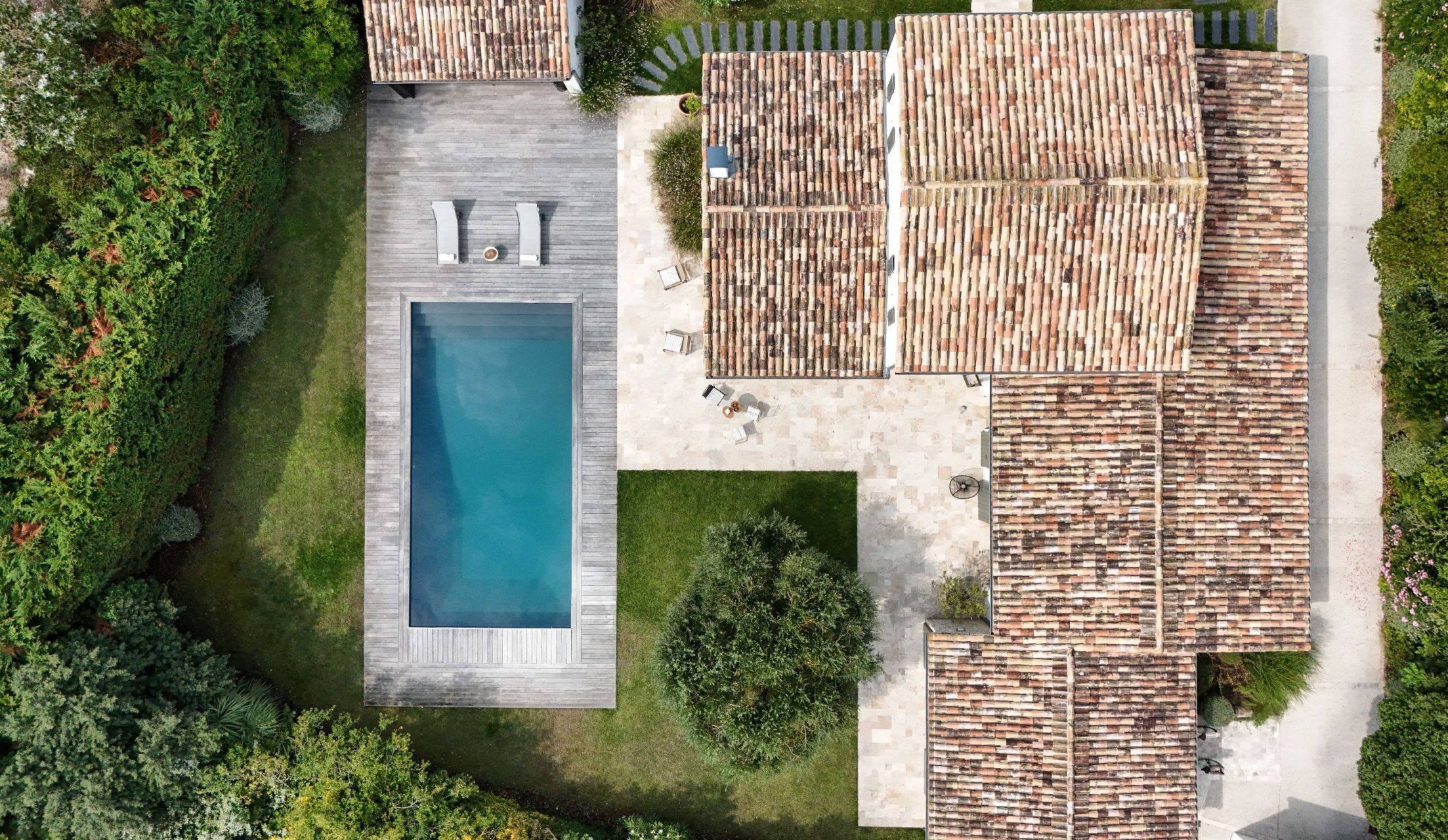 prestigious house 8 Rooms for sale on ST MARTIN DE RE (17410)