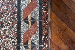 prestigious bourgeois house 10 Rooms for sale on LA ROCHELLE (17000)