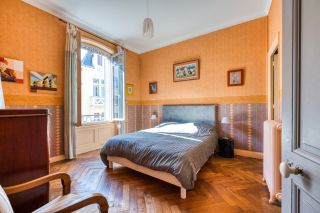 prestigious bourgeois house 10 Rooms for sale on LA ROCHELLE (17000)