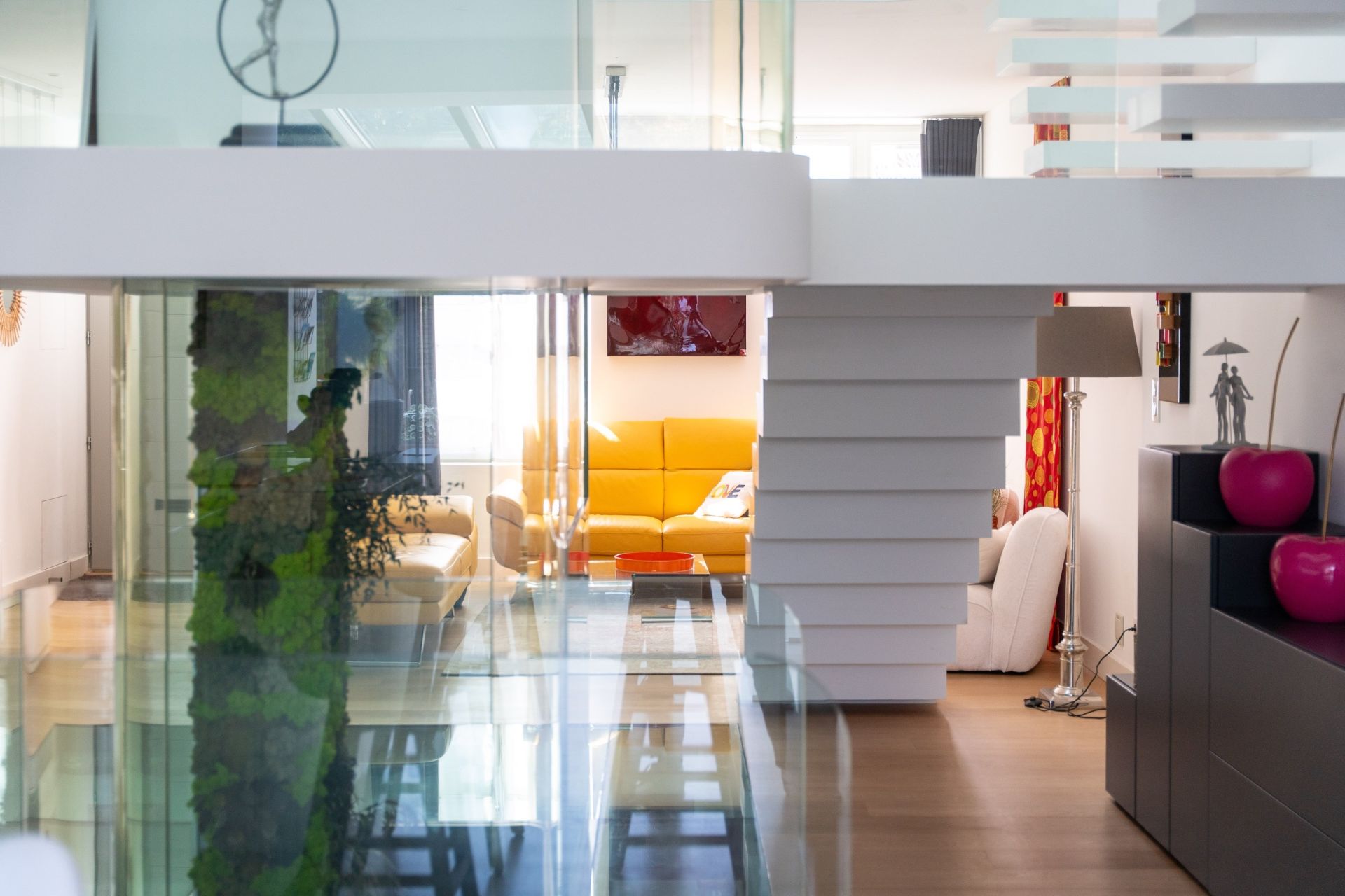 prestigious house 6 Rooms for sale on LA ROCHELLE (17000)