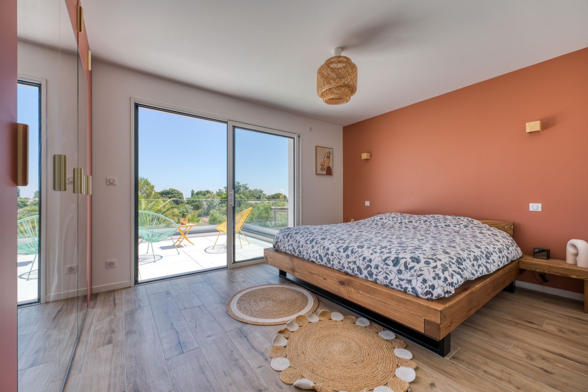 prestigious contemporary house 6 Rooms for sale on LA ROCHELLE (17000)