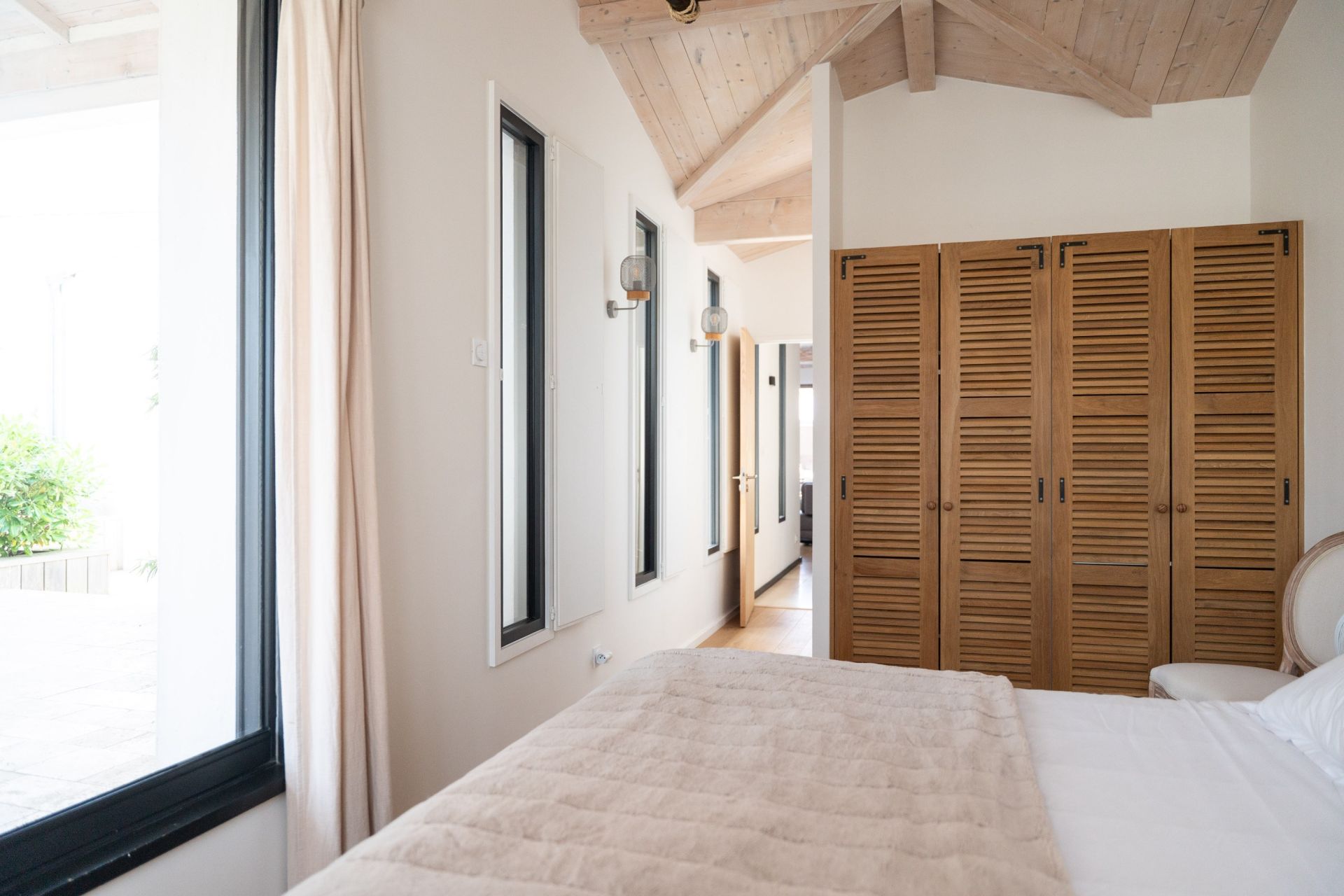 prestigious house 9 Rooms for sale on STE MARIE DE RE (17740)