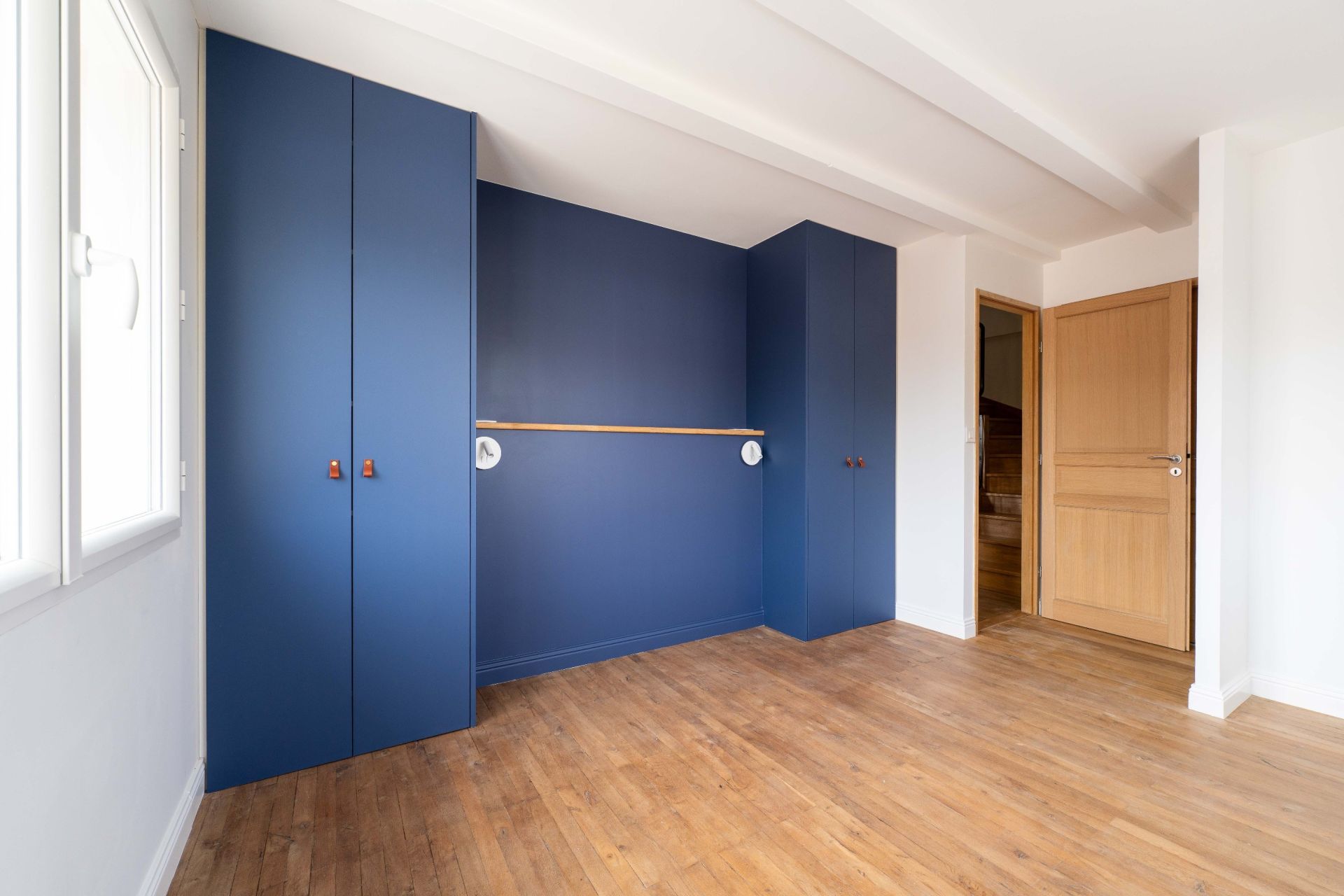 prestigious house 7 Rooms for sale on LA ROCHELLE (17000)