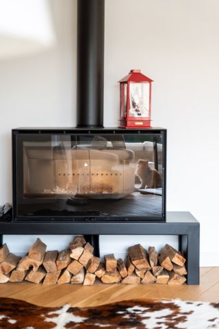 prestigious house 7 Rooms for sale on LA ROCHELLE (17000)