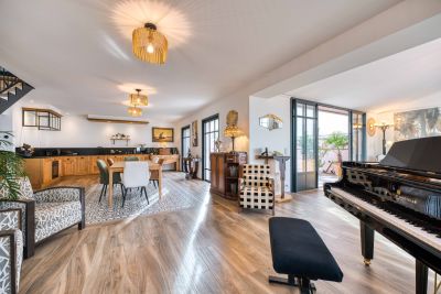 Sale Prestigious house Châtelaillon-Plage 7&nbsp;Rooms 198&nbsp;m²
