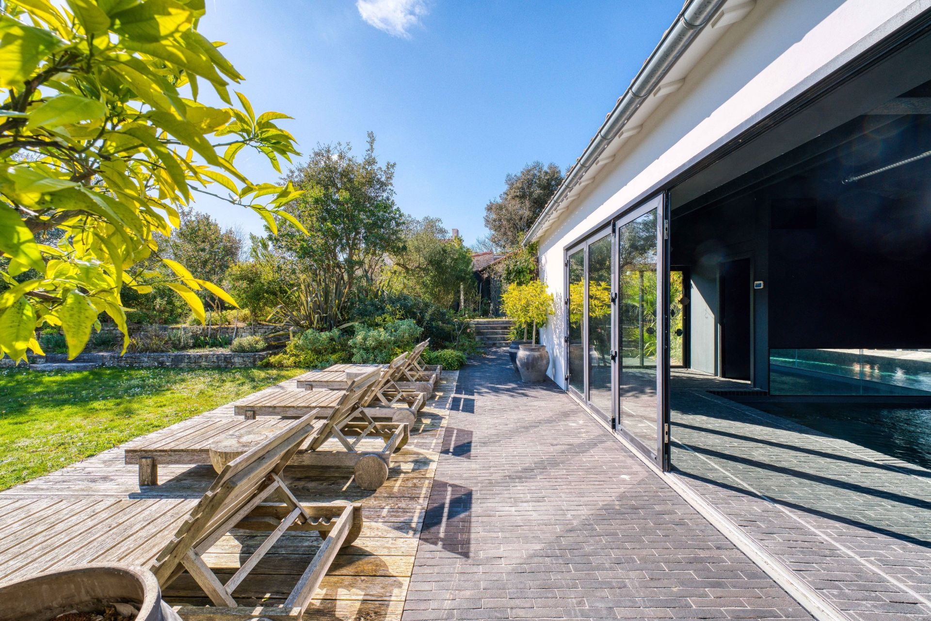 maison de prestige 10 Pièces en vente sur LES PORTES EN RE (17880)