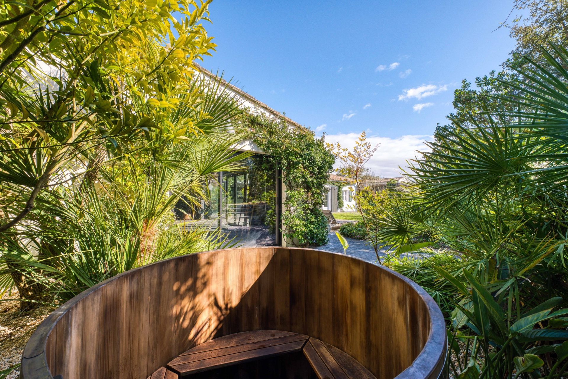 maison de prestige 10 Pièces en vente sur LES PORTES EN RE (17880)