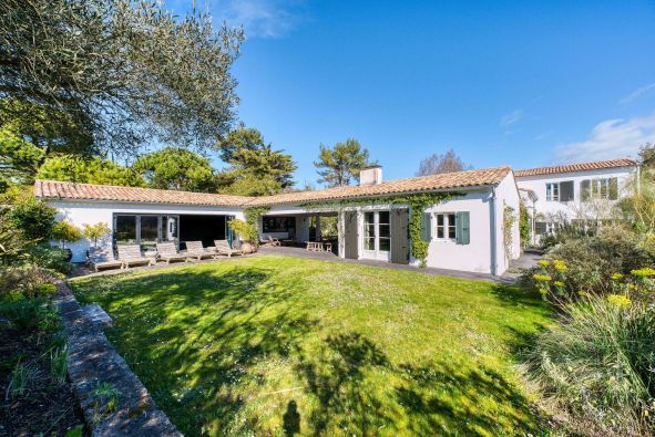 Vente Maison de prestige Les Portes-en-Ré 10&nbsp;Pièces 330&nbsp;m²