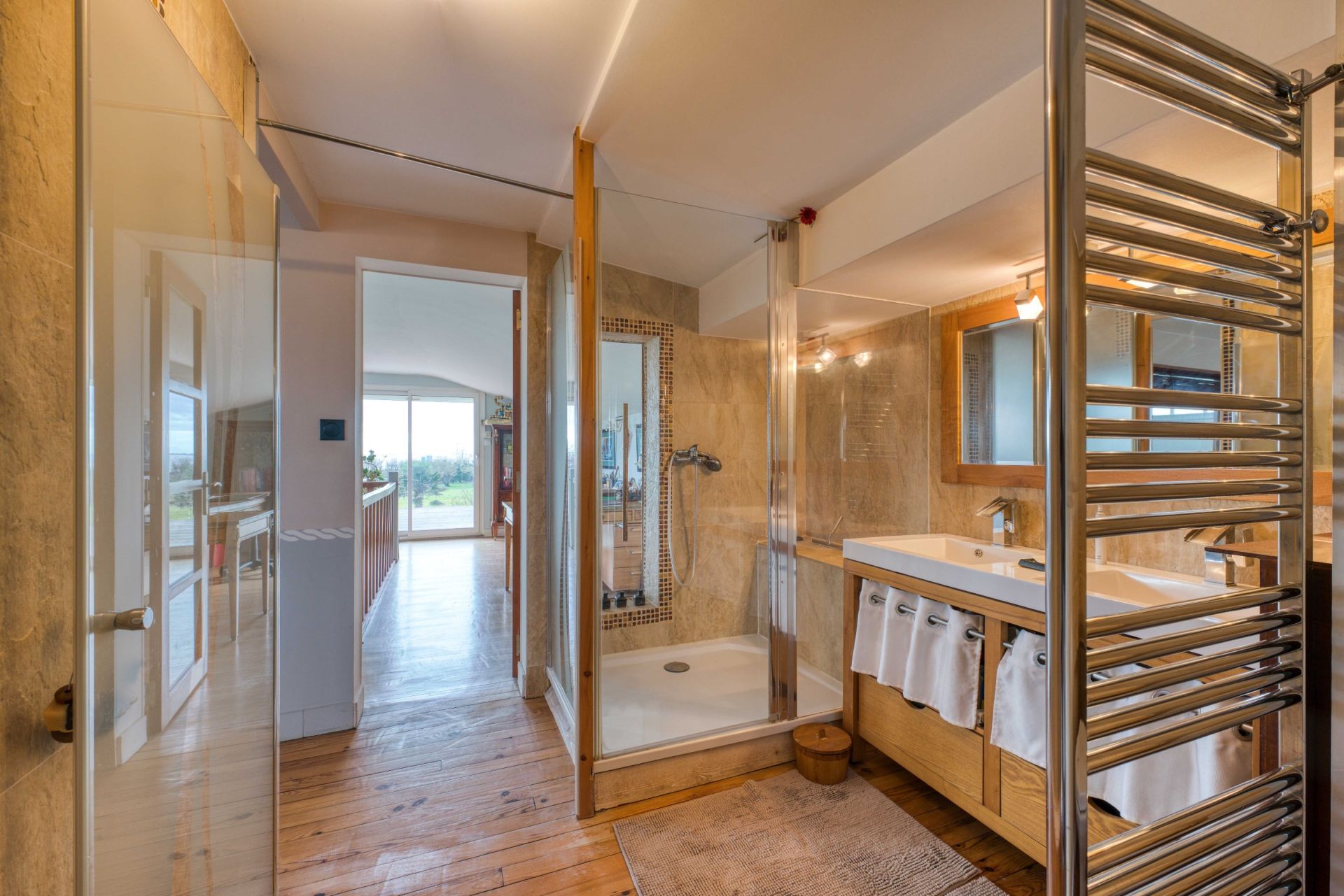 prestigious property 7 Rooms for sale on CHATELAILLON PLAGE (17340)