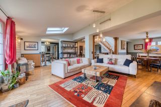 prestigious property 7 Rooms for sale on CHATELAILLON PLAGE (17340)