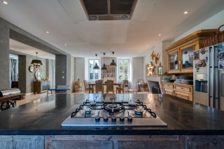 maison de prestige 7 Pièces en vente sur STE SOULLE (17220)