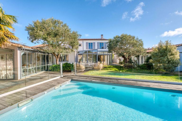 prestigious house 10 Rooms for sale on LE BOIS PLAGE EN RE (17580)