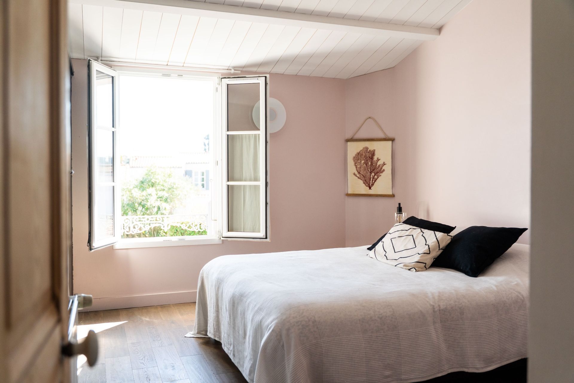 prestigious house 7 Rooms for sale on LE BOIS PLAGE EN RE (17580)