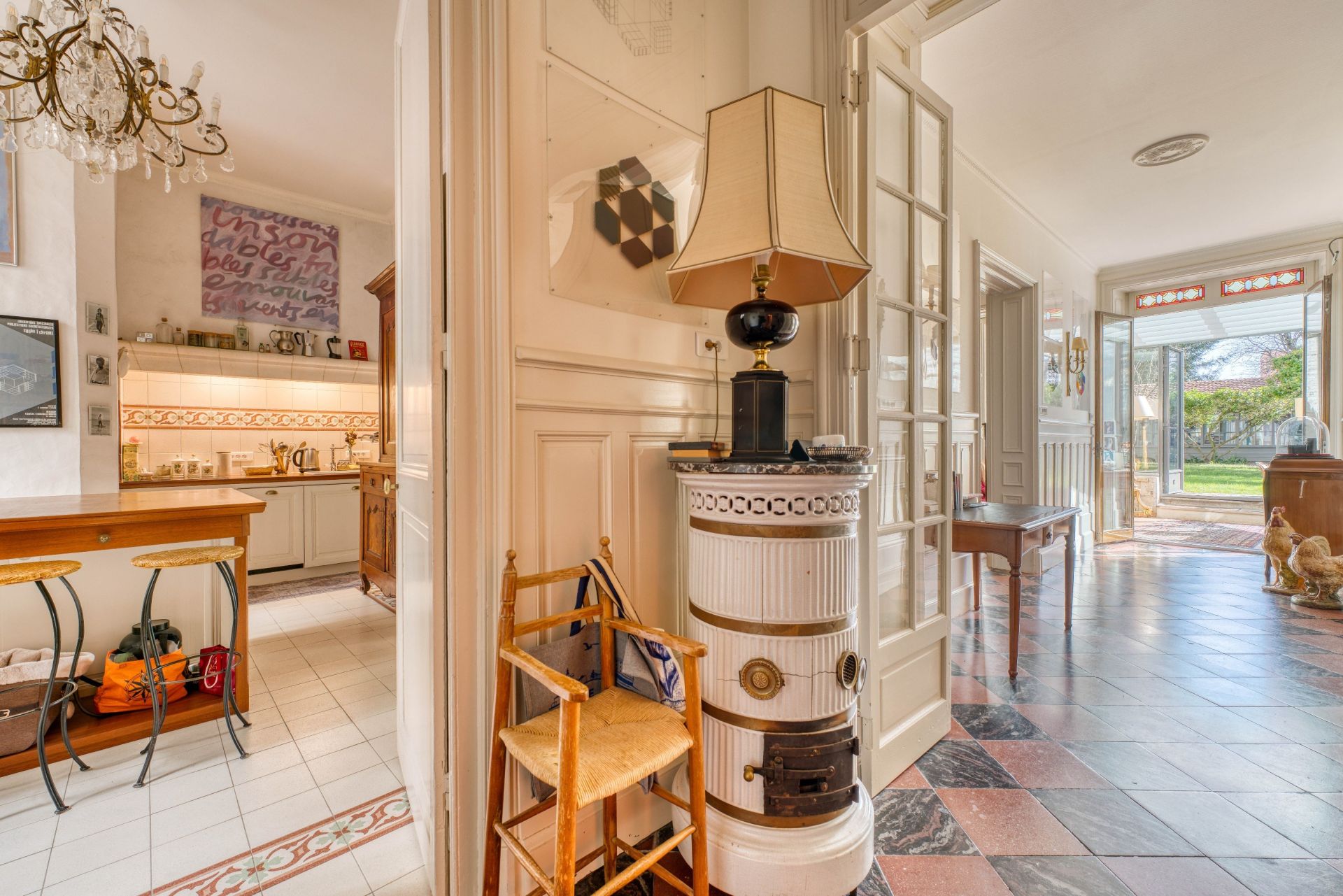 prestigious apartment 4 Rooms for sale on LA ROCHELLE (17000)
