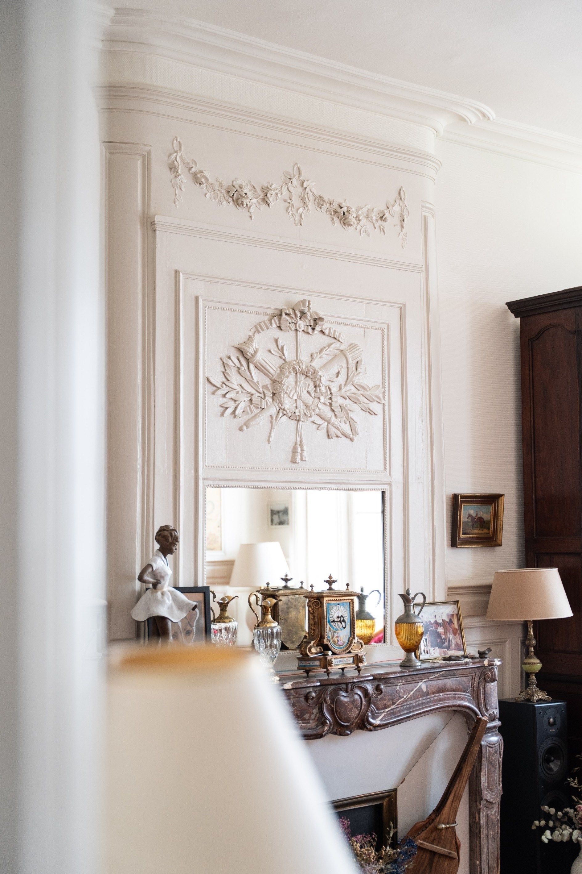 prestigious apartment 4 Rooms for sale on LA ROCHELLE (17000)
