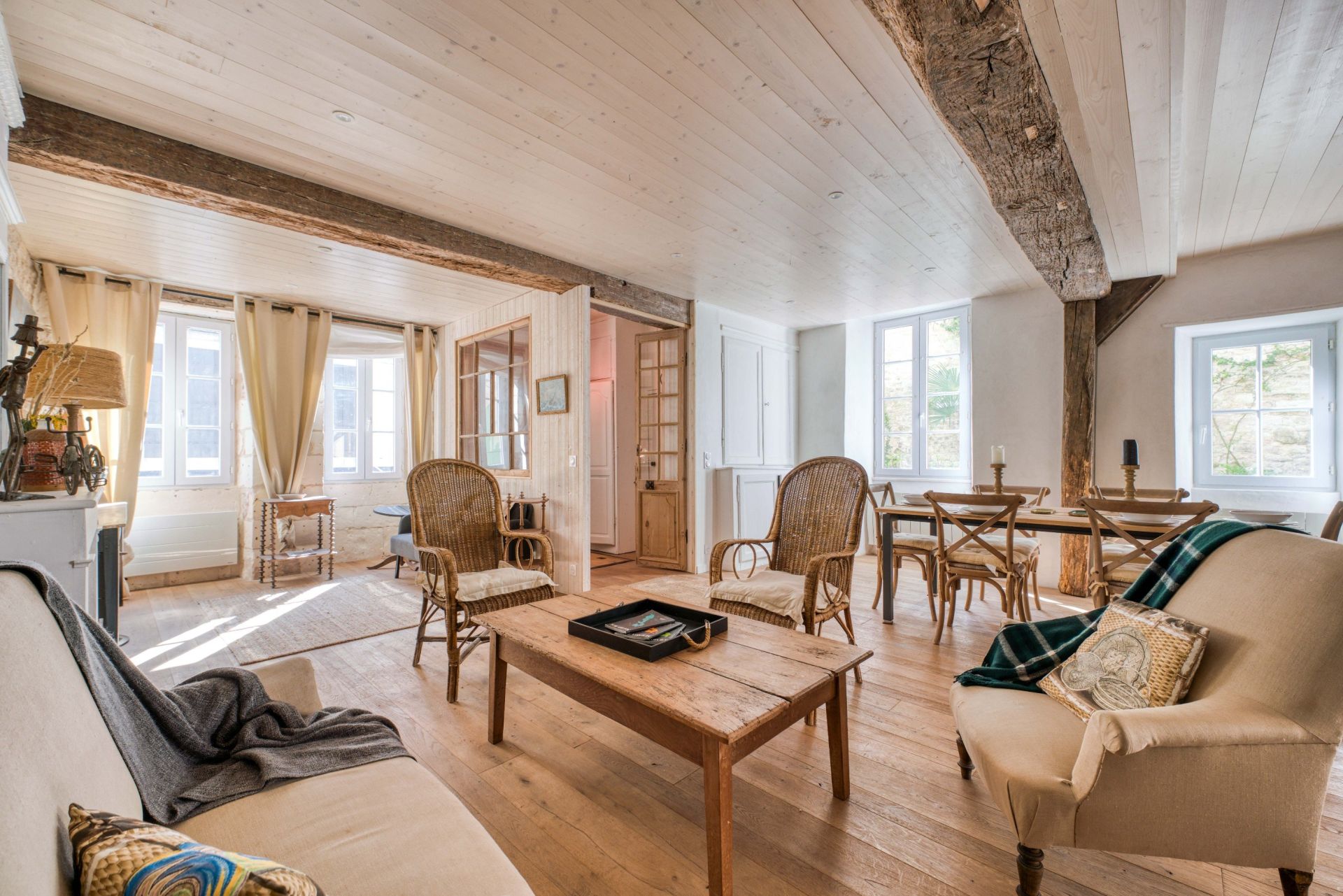 prestigious house 4 Rooms for sale on ST MARTIN DE RE (17410)