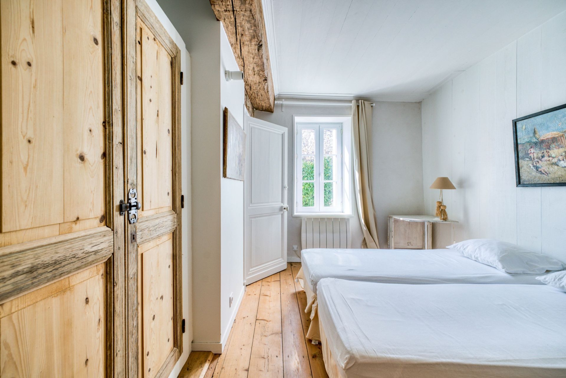 prestigious house 4 Rooms for sale on ST MARTIN DE RE (17410)