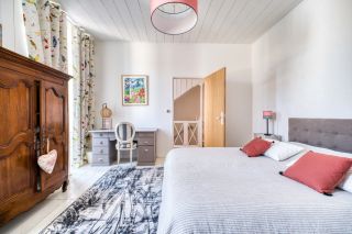 prestigious house 8 Rooms for sale on ST MARTIN DE RE (17410)