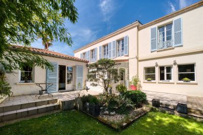Vente Maison de prestige Aytré 6&nbsp;Pièces 193&nbsp;m²