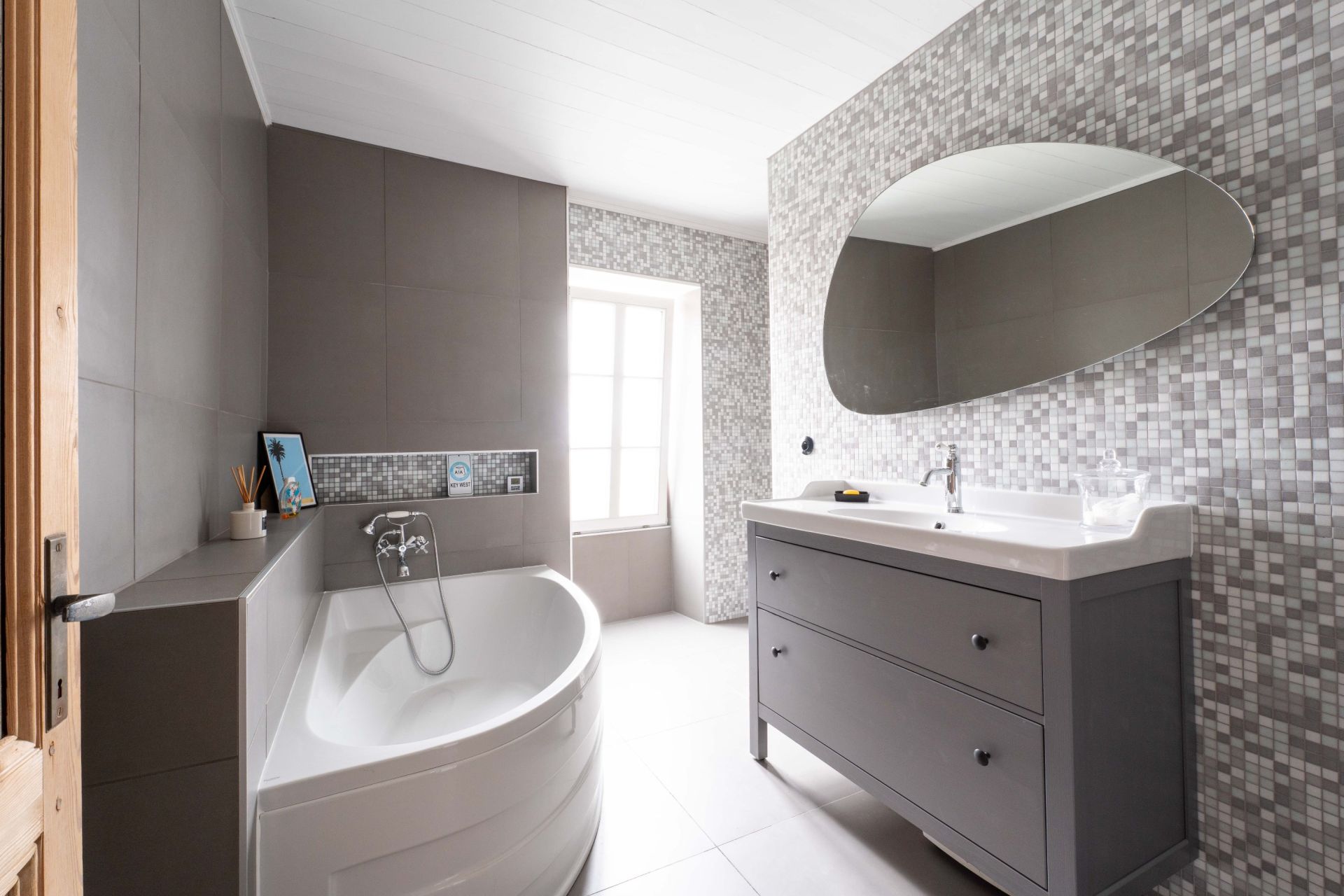 prestigious house 6 Rooms for sale on STE MARIE DE RE (17740)