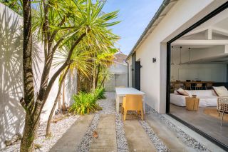 prestigious house 5 Rooms for sale on LES PORTES EN RE (17880)