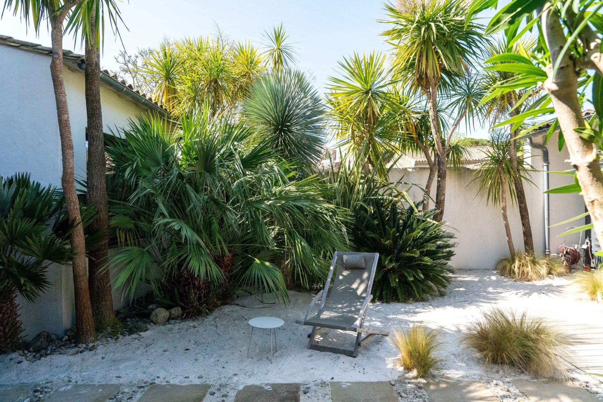 prestigious house 5 Rooms for sale on LES PORTES EN RE (17880)