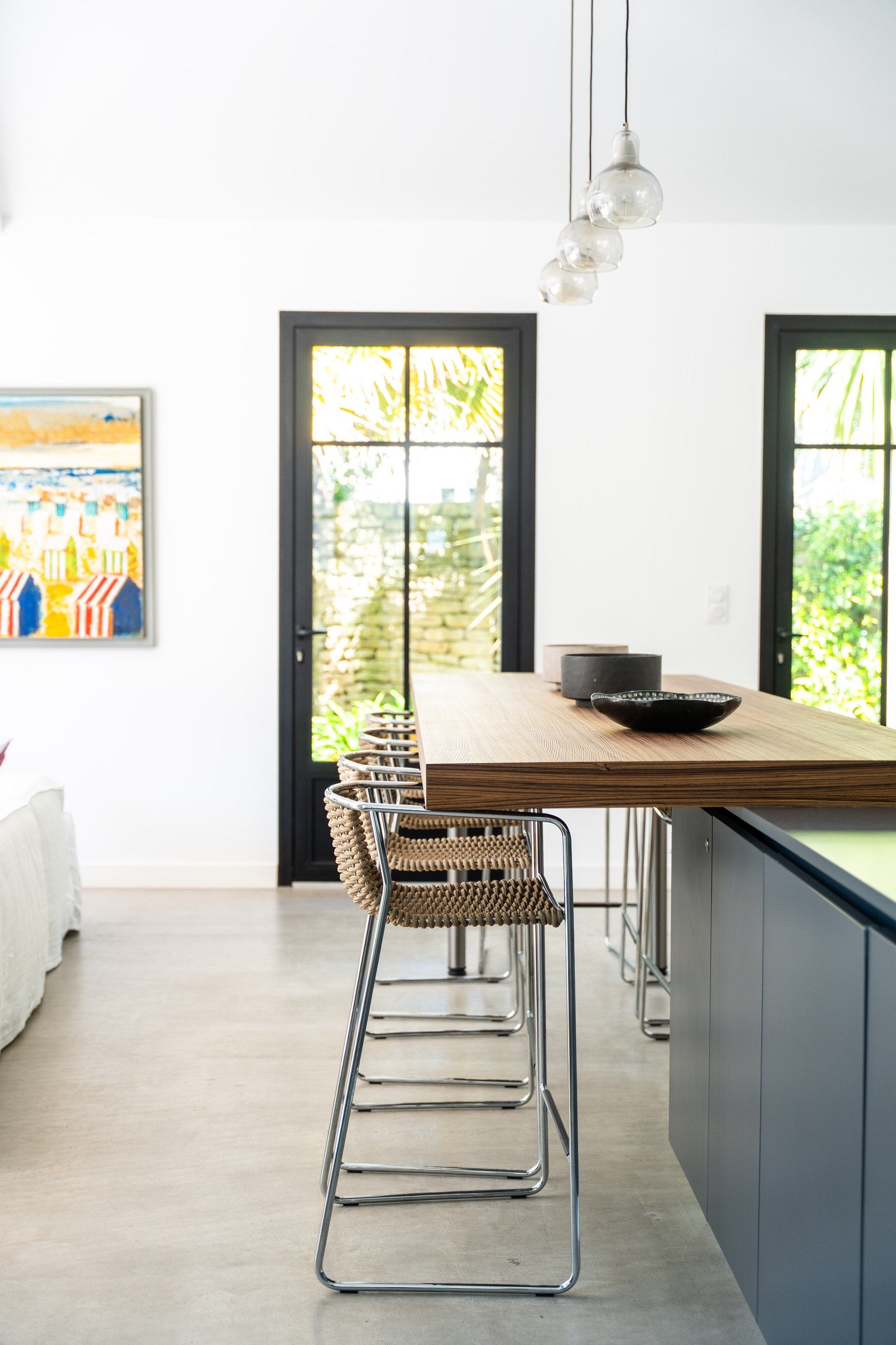 prestigious house 5 Rooms for sale on LES PORTES EN RE (17880)