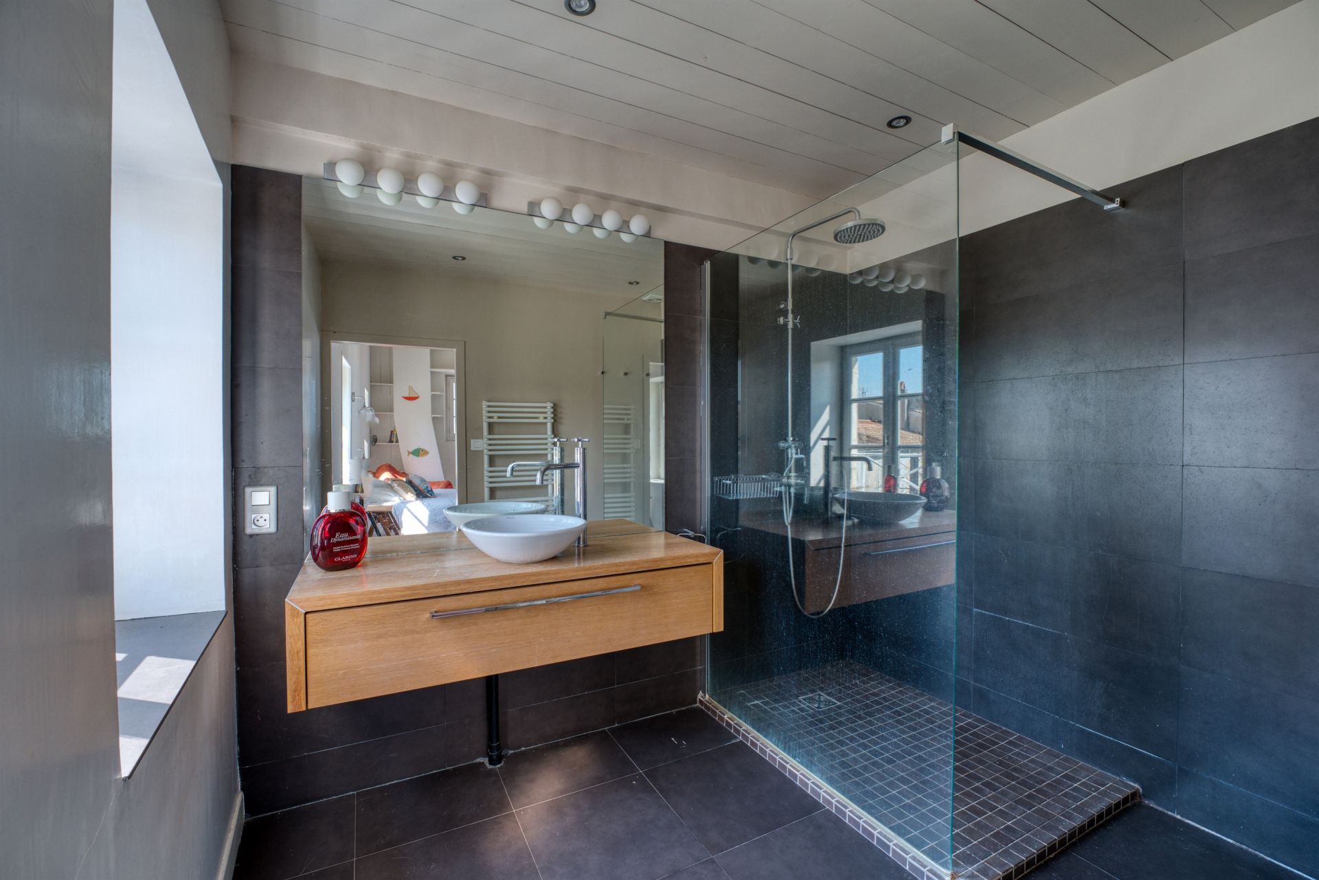 prestigious building for sale on ST MARTIN DE RE (17410)