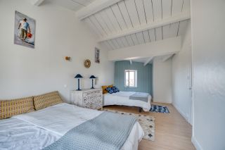 prestigious building for sale on ST MARTIN DE RE (17410)