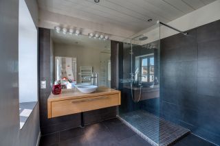 prestigious building for sale on ST MARTIN DE RE (17410)