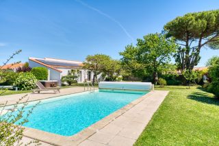 maison de prestige 7 Pièces en vente sur DOMPIERRE SUR MER (17139)