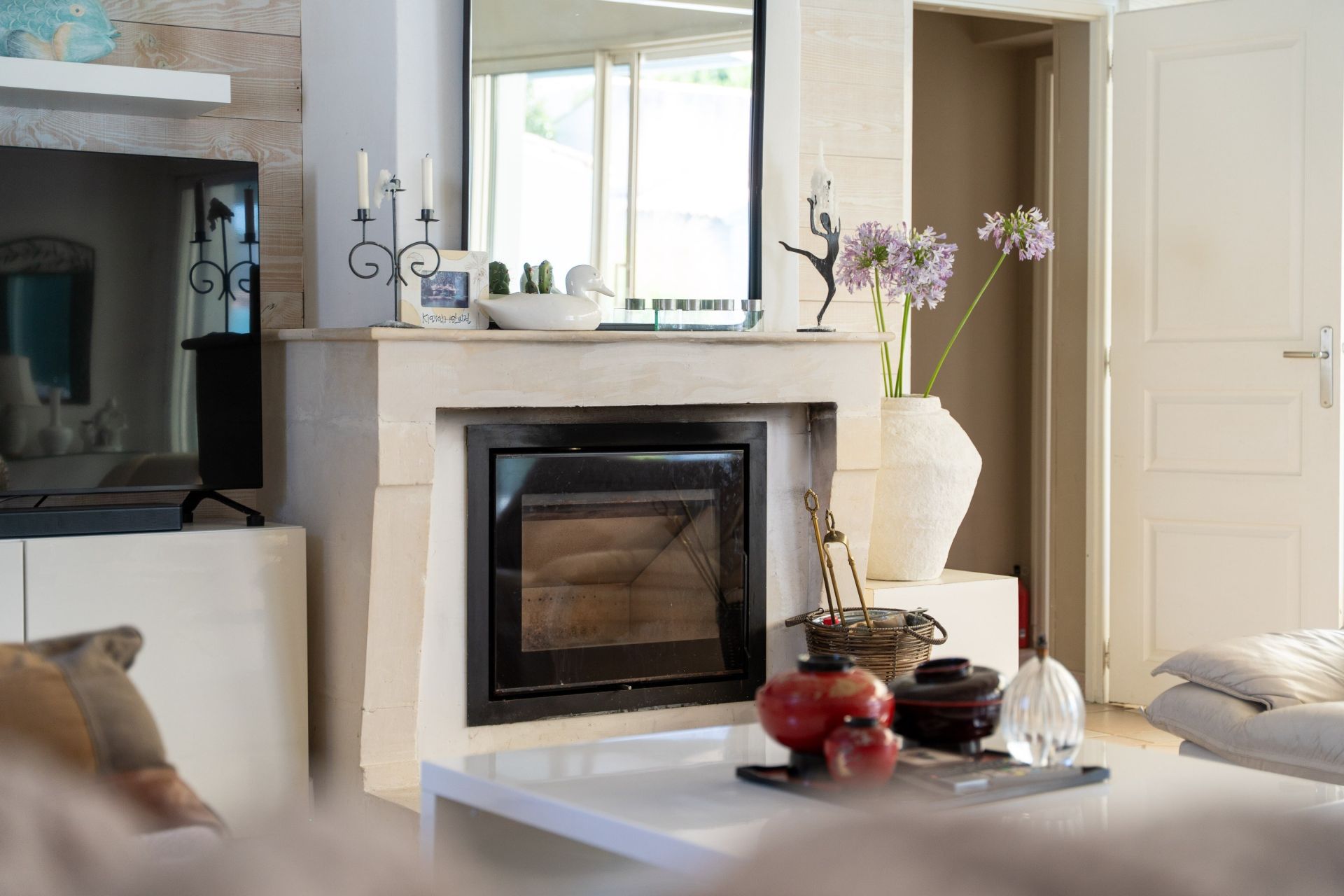 prestigious house 6 Rooms for sale on RIVEDOUX PLAGE (17940)