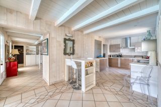 prestigious house 6 Rooms for sale on RIVEDOUX PLAGE (17940)
