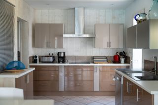 prestigious house 6 Rooms for sale on RIVEDOUX PLAGE (17940)