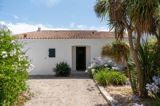 prestigious house 6 Rooms for sale on RIVEDOUX PLAGE (17940)