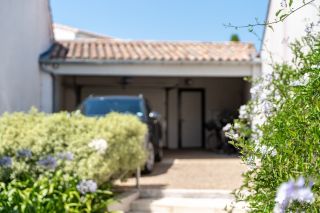 prestigious house 6 Rooms for sale on RIVEDOUX PLAGE (17940)