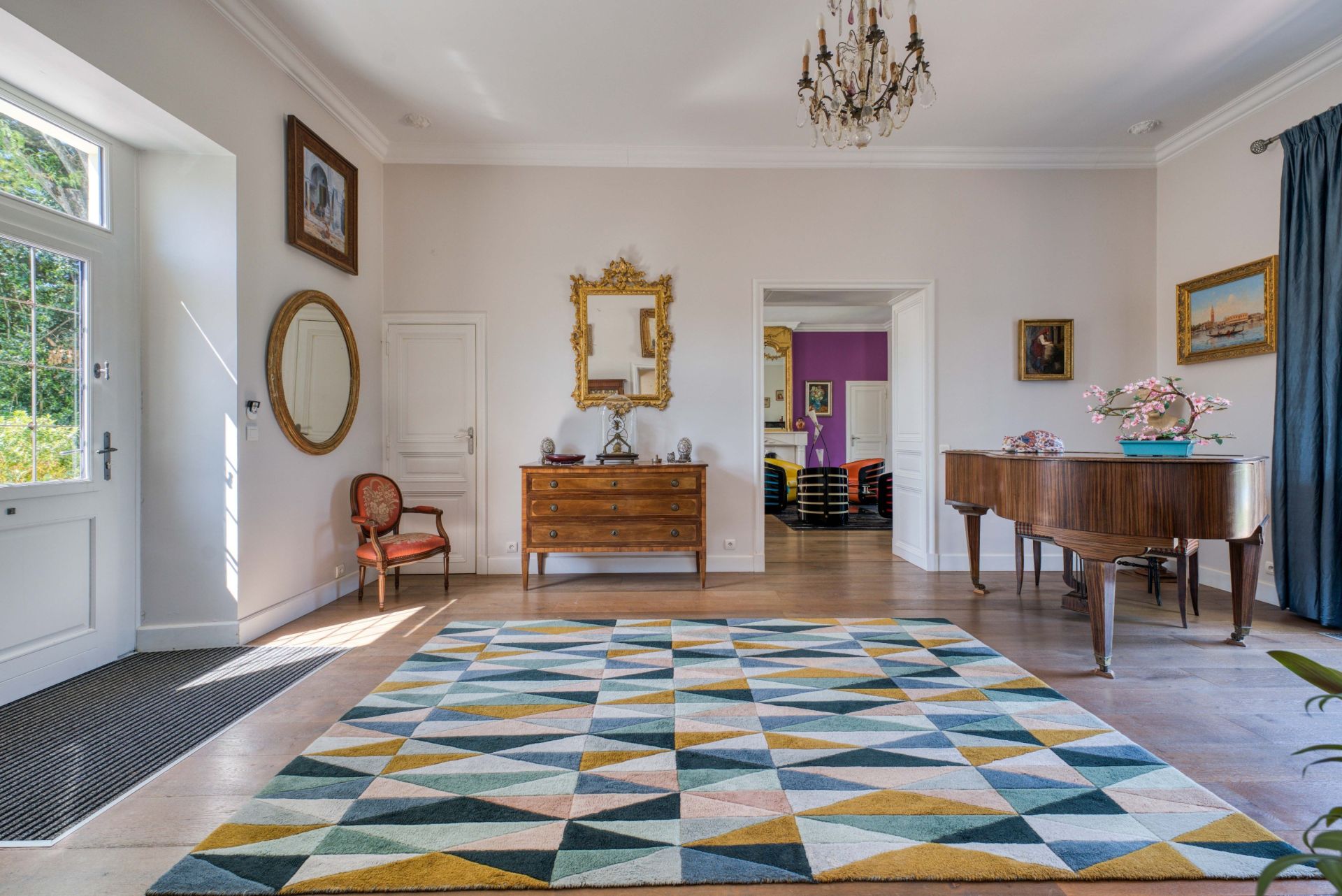 prestigious house 9 Rooms for sale on DOMPIERRE SUR MER (17139)