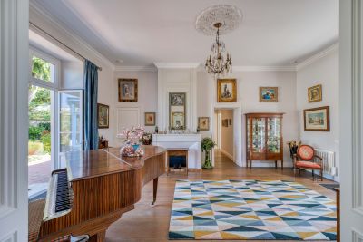 Sale Prestigious house Dompierre-sur-Mer 9&nbsp;Rooms 310&nbsp;m²