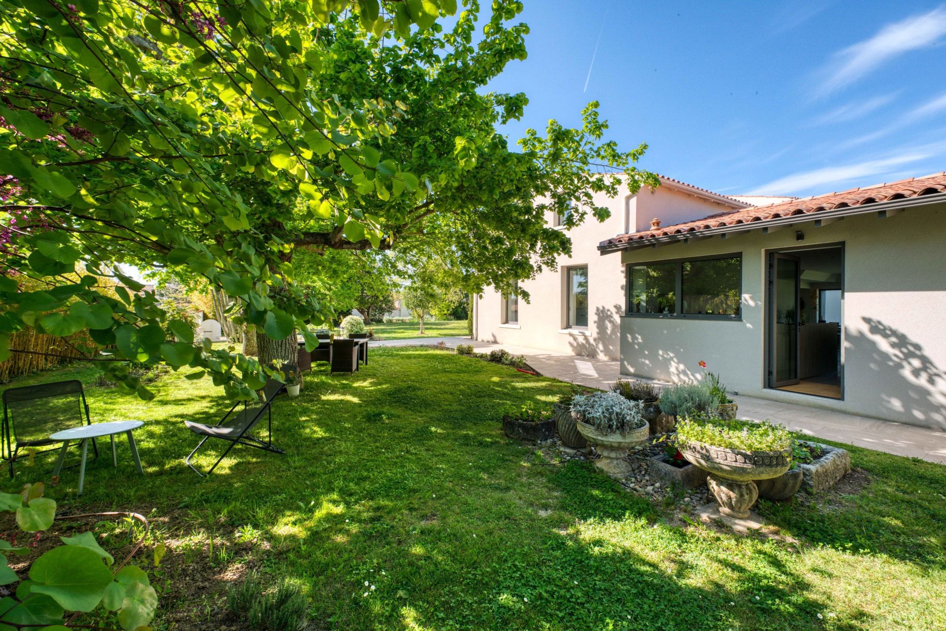 maison de prestige 8 Pièces en vente sur LAGORD (17140)